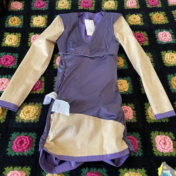 Blogger Fave Zara purple/lavander faux leather ruched mini dress - Picture 14 of 16
